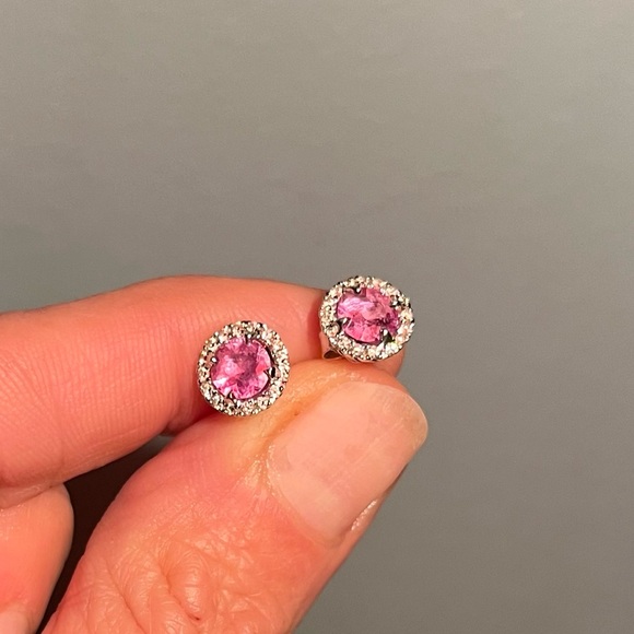 Pink sapphire and diamond earrings - Picture 7 of 7